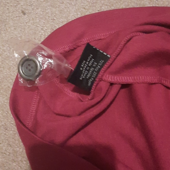 Dress - Picture 7 of 7